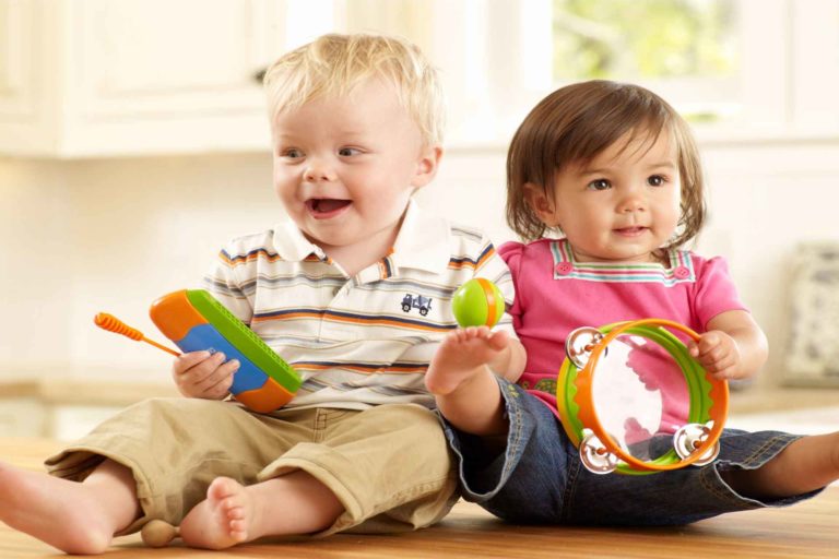 brincadeiras bebés Chicco, Espreguiçadeira, carrinho de bebé, roupa bebé, roupa bébé, roupa bebe, licença parental, abono de família, creche, dodot, cadeiras auto, cadeira auto, roupa de bebé, roupas de bebés, berços bebé, licença de maternidade, roupa criança, andarilho bebe, jardim de infância, fraldas, sapatilhas criança, carrinho bebé, carrinho bebe, ténis criança, isofix, biberões, roupas recém nascido, camas bebé, alcofa, loja chicco, loja de bebé, sapatos bebé, cadeiras bebé, berços bebé, nomes de bebé, chicco outlet, chuchas, babygrow, cadeira auto bebé, gymboree, brincar, desenvolvimento infantil, pediatra, pediatras, mãe, pai, parentalidade, empreendedorismo Decathlon, Benfica, Worten, Continente, Fnac, Pingo Doce, Auchan, Jumbo, Lidl, Decathlon Alfragide, Chicco, Monsanto, Bicicleta, Decathlon Lisboa, Dodot, Parque Infantil, quinta das Conchas, Horário